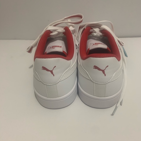 New Without Box Puma Smash V2 Sneakers - Picture 3 of 8